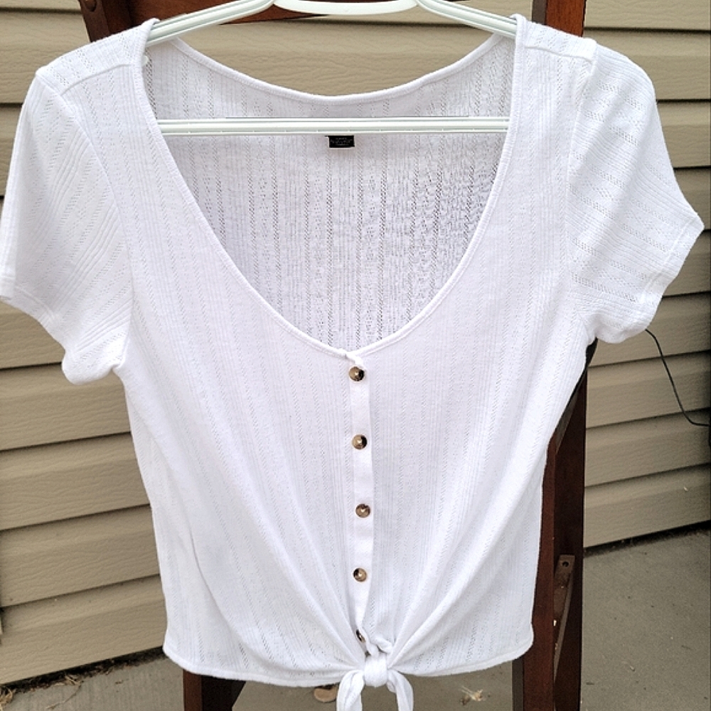 AE Front Knot Button Short Sleeve Top Knit Lightweight White S